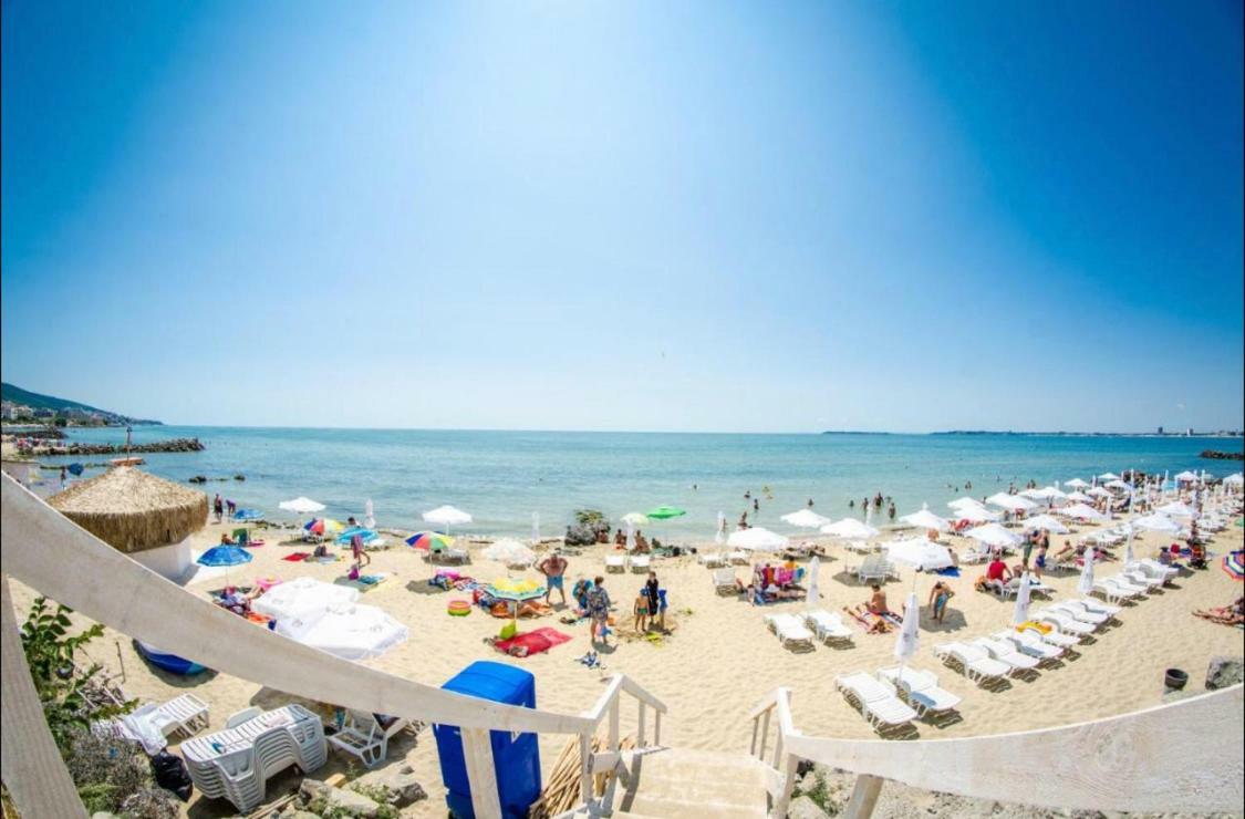 Apartment In Prestige Fort Beach Sveti Vlas Exterior foto