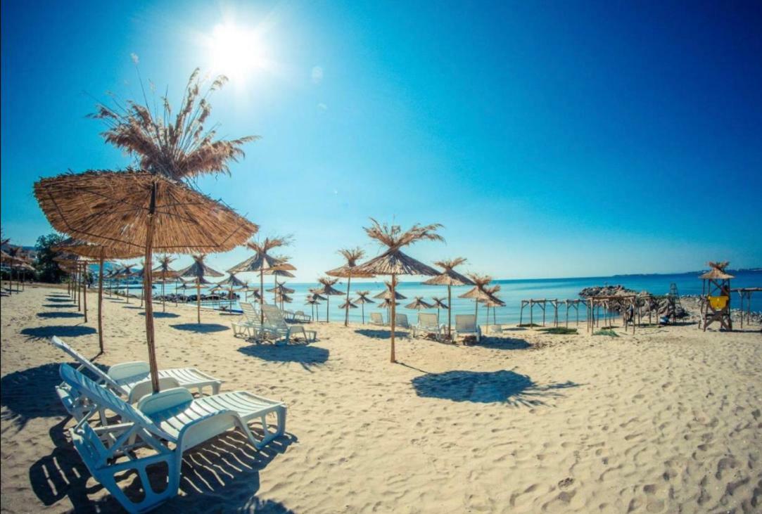 Apartment In Prestige Fort Beach Sveti Vlas Exterior foto